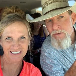 Meet your Posher, Cliff rennee